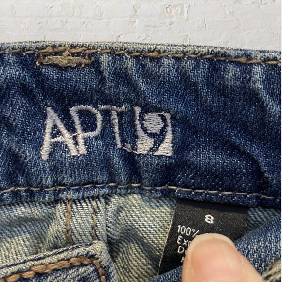 VINTAGE APT. 9 -- Short Shorts, Distressed Denim, Leather Stud Belt, Never Worn - Picture 12 of 14